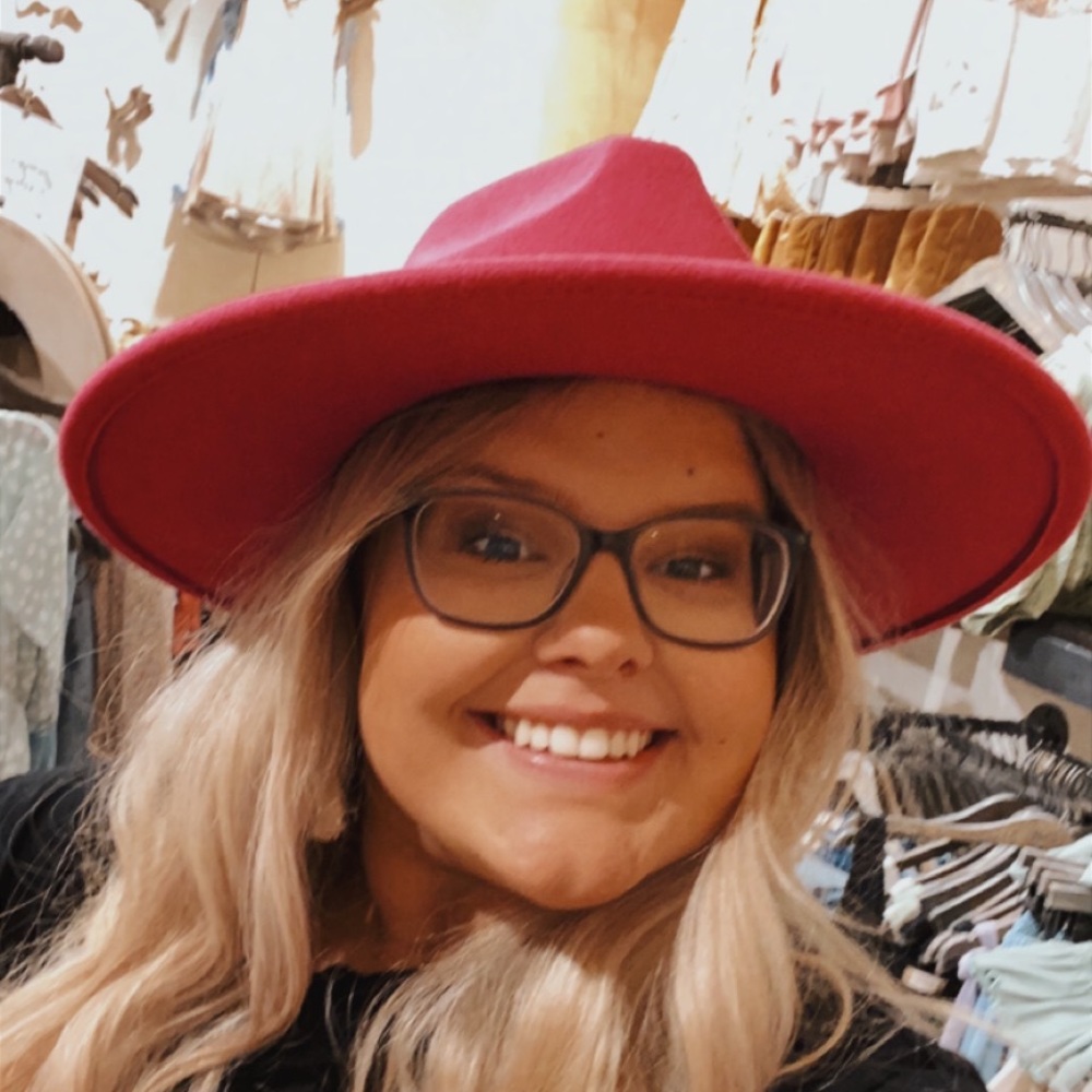 Meet your Posher, Kate anna